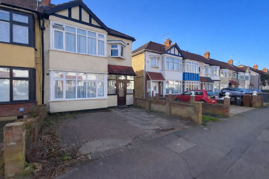 Photo 13- click for photo gallery